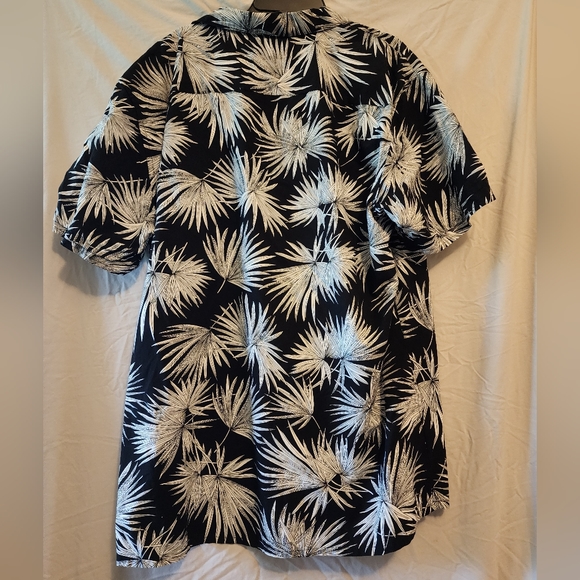 Men's Thread&Cloth Tropical print shirt NWOT - Picture 3 of 6